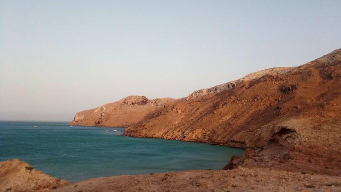 الحكومة توافق على عقد إنشاء ميناء قشن في محافظة المهرة والحريزي يحذر