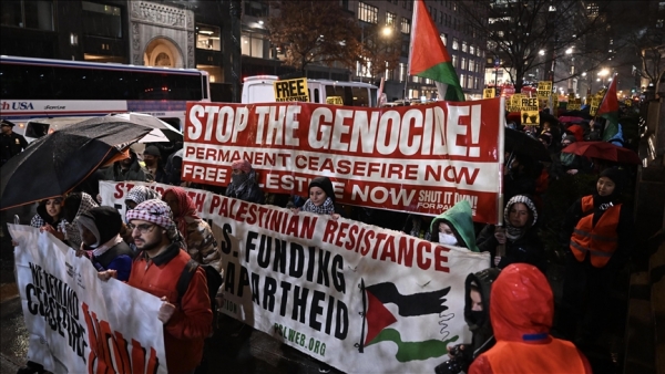 أمريكا.. تظاهرات في عدة ولايات تطالب بوقف الهجمات على غزة