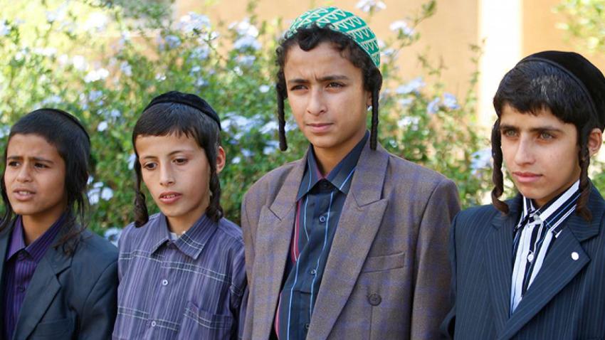 تحقيق استقصائي يكشف ملابسات اختفاء 2000 طفل من يهود اليمن.. تفاصيل