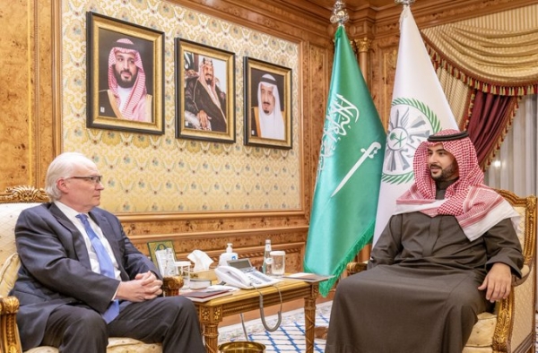 بن سلمان يؤكد دعم السعودية لجهود إحلال السلام في اليمن