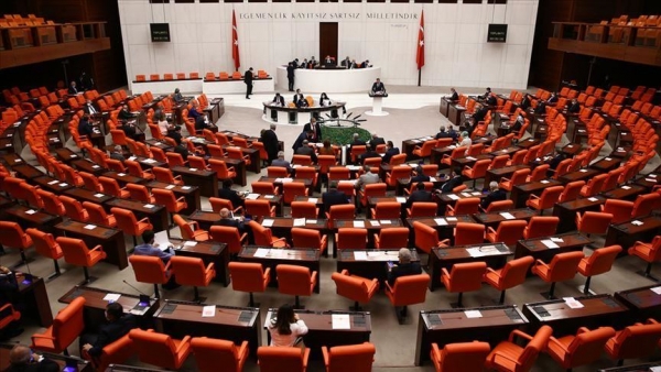  برلمان تركيا يقر تمديد مهمة القوات البحرية في خليج عدن عاما إضافيا تفاصيل