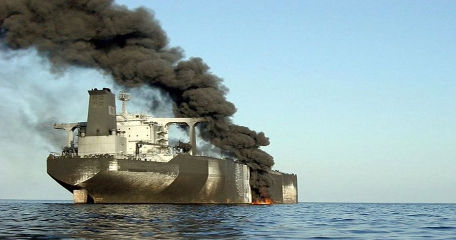 الحوثي يتوعد السفن الأمريكية المرافقة للإسرائيلية في البحر الأحمر وباب المندب