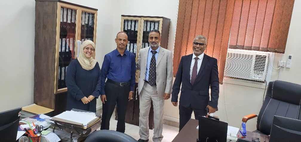 قيادة الخطوط الجوية اليمنية تطلع على مستوى الإنضباط الوظيفي في مكاتب الإدارة العامة بعدن