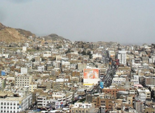 جماعة الحوثي تعلن عن مبادرة تتضمن "ادارة مشتركة" لإنهاء الصراع في محافظة تعز
