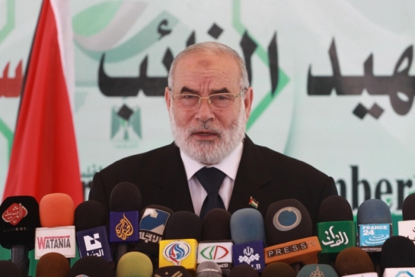 الإعلان عن استشهاد رئيس المجلس التشريعي بالإنابة أحمد بحر في غزة