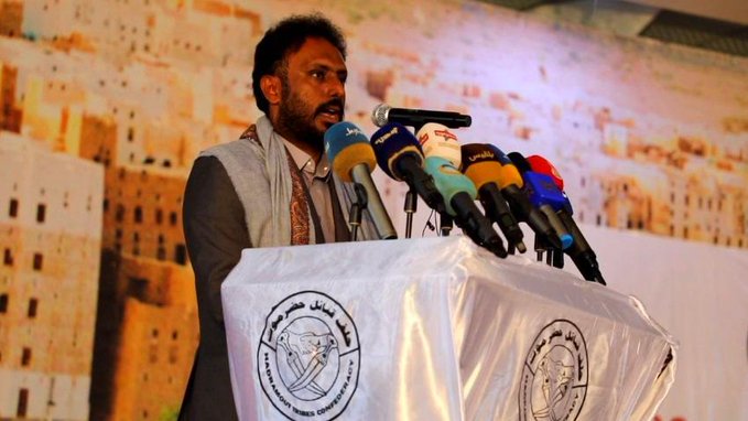 في إشارة إلى الانتقالي.. حلف قبائل حضرموت يتهم جهات حكومية بغض الطرف عن تواجد مليشيات بالمحافظة