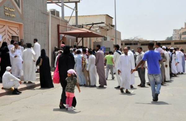 السلطات السعودية تضبط مئات المخالفين من الجنسية اليمنية