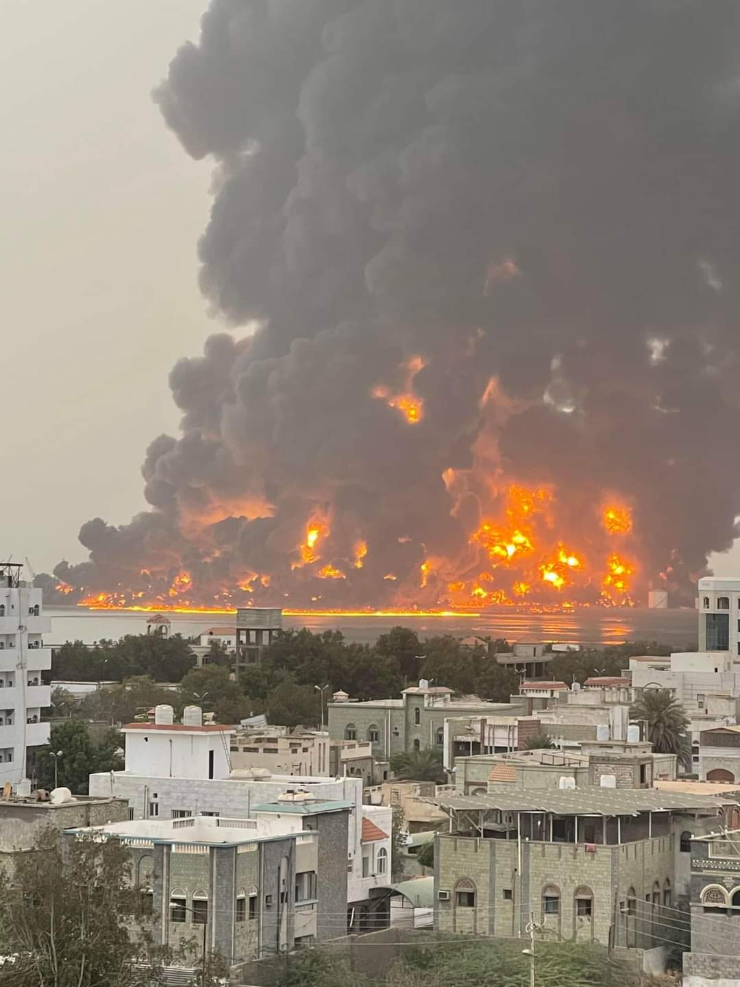 المجلس السياسي الأعلى في اليمن: العدوان الإسرائيلي على الحديدة لن يمر دون رد