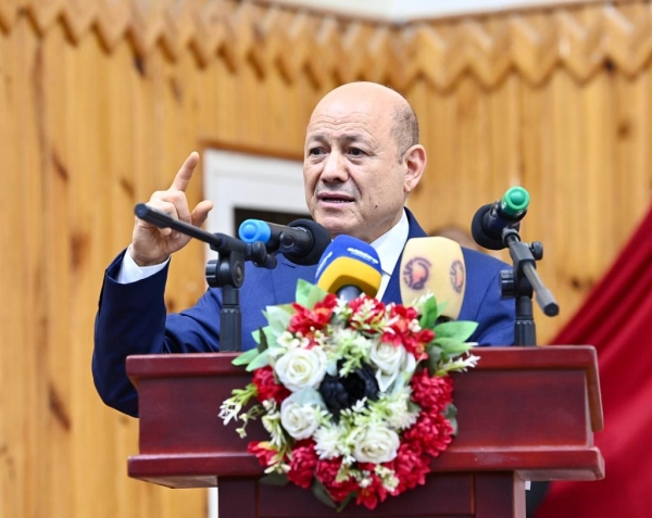لماذا لا تعود قيادات الشرعية إلى اليمن؟