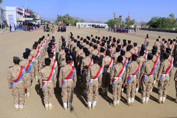 عرض عسكري في مأرب احتفاء بعيد الوحدة اليمنية