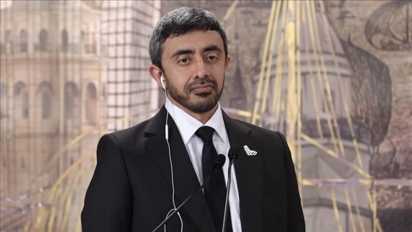 الإمارات وإيران تناقشان تعزيز العلاقات والتعاون المشترك.. تفاصيل