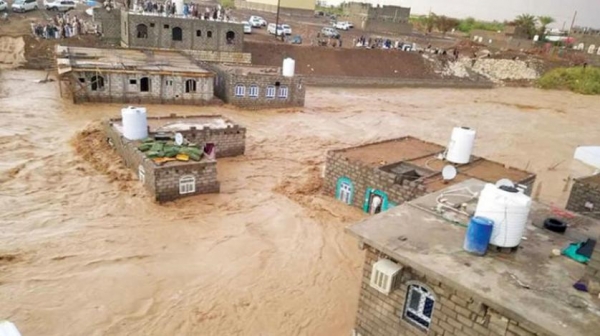 وفاة 6 أشخاص وتضرر 400 أسرة جراء الأمطار في محافظة حجة