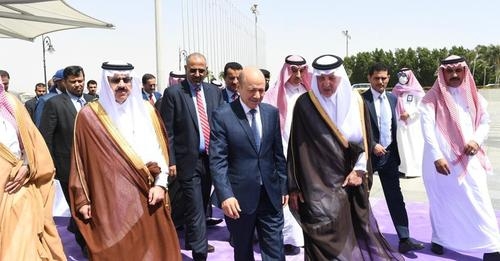 زيارة مرتقبة لرئيس مجلس القيادة إلى حضرموت برفقة وفد سعودي رفيع.. تفاصيل