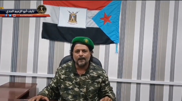 قيادي في مليشيا الانتقالي يهدد بمنع عودة العليمي إلى مدينة عدن