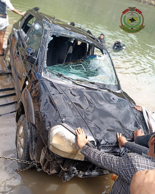 شلال بني مطر في صنعاء يبتلع خمسة أشخاص من أسرة واحدة مع سيارتهم