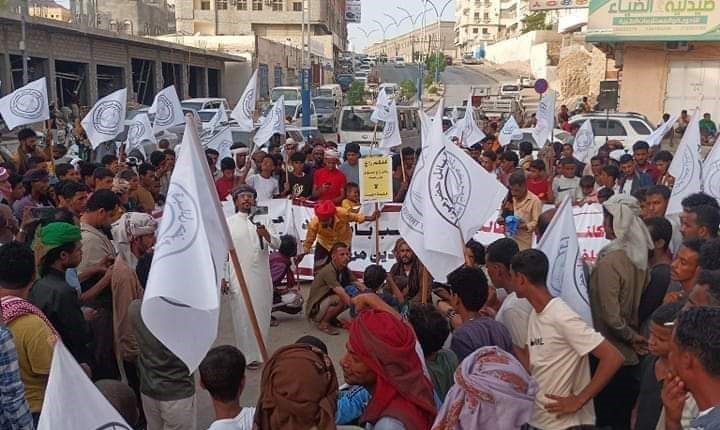 حلف القبائل ومؤتمر حضرموت الجامع ينتقدان مجلس القيادة ويتوعدان بالتصعيد