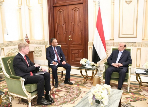 المبعوث الأممي: نسعى لإيجاد أرضية مشتركة لمشاورات تفضي لتحقيق سلام عادل يستحقه اليمنيون