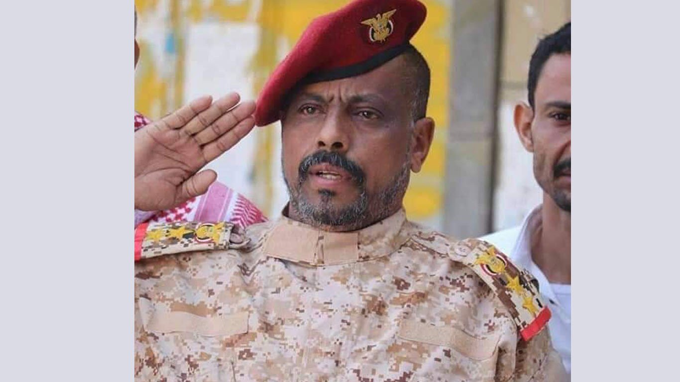 إصابة قيادي بارز في اللواء 35 مدرع إثر تعرضه لمحاولة اغتيال في تعز.. تفاصيل