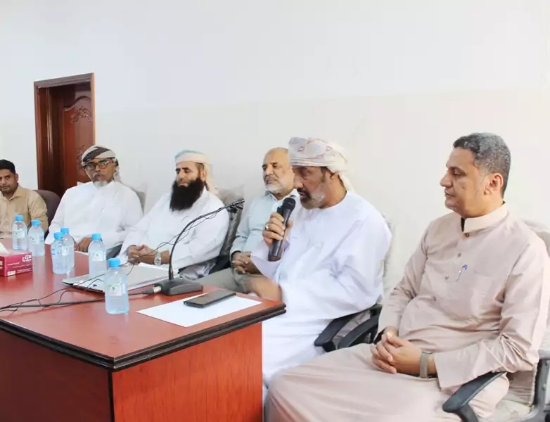 تحت إشراف وتنظيم غرفة تجارة وصناعة وادي حضرموت .. : بن حبريش يرحب بالإستثمارات العمانية السعودية في مديريات الوادي والصحراء