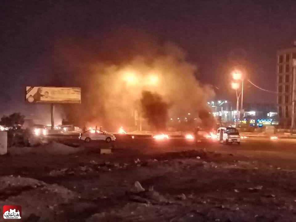 عاجل: شاهد صور.. انتفاضة في عدن ضد عيدروس الزبيدي وشلال علي شايع