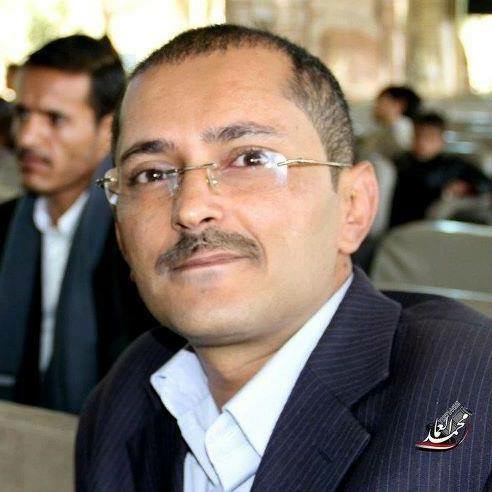 صحفي يمني يستغرب ممن يقدم نفسه كعدو للحوثي ويطالب بنقض المرجعيات الثلاث