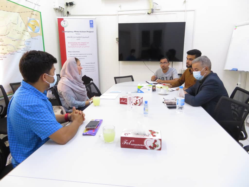 استقبال المستشارة الدولية للعمليات الإنسانية في المجلس الدانماركي للاجئين من قبل YMACC