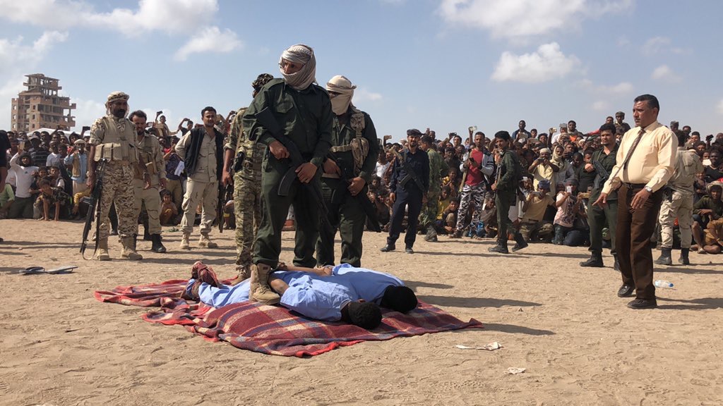 تنفيذ حكم الاعدام بحق قاتلي طفل البساتين بعدن