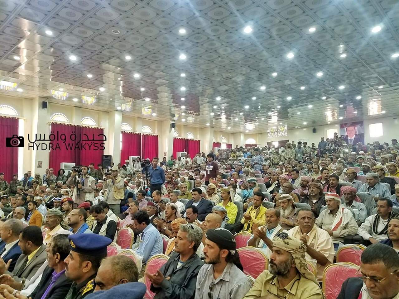 رص الصفوف وتوحيد الكلمة..  بيان اجتماع باكازم مديرتي أحور والمحفد  في العاصمة عدن