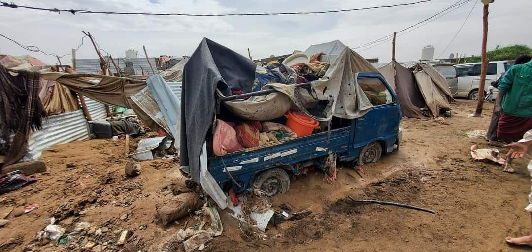 تضرر أكثر من 16 ألف أسرة في محافظة مارب جراء الأمطار والسيول