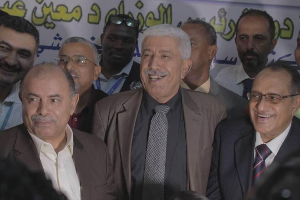 نائب رئيس الوزراء ووزير الصحة يدشنان الحملة الوطنية ضد مرض الحصبة في بالعاصمة المؤقتة عدن