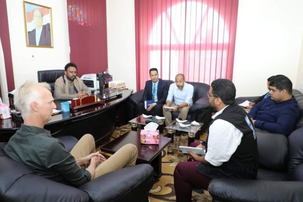 بن حبريش: سنقدم التسهيلات لإنجاز مشاريع برنامج الغذاء العالمي في حضرموت