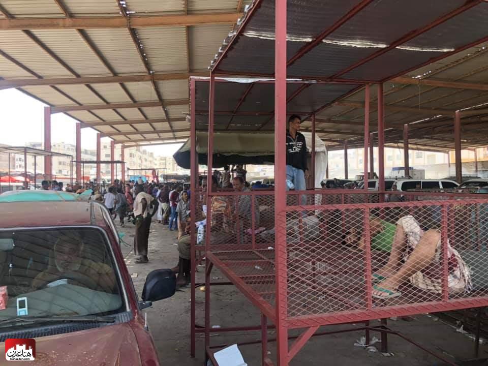 شاهد صورة : أسواق القات في عدن تتعرض لأزمة خانقة  ..والسبب شلال علي شايع