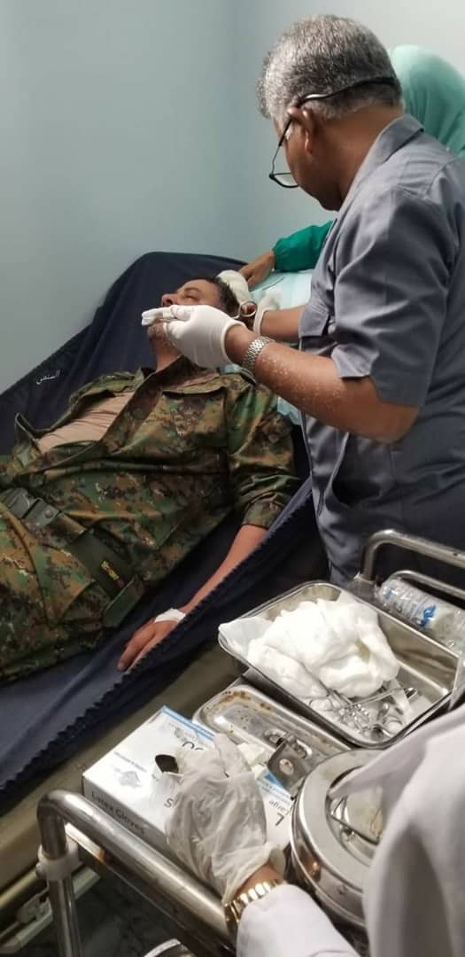 عاجل: شاهد صورته...إصابة قائد قوات الطوارئ في عدن