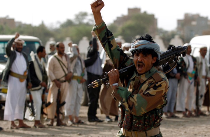 الحوثيون يفرضون مبالغ مالية دائمة على جميع شركات الاتصالات لصالح قتلاهم