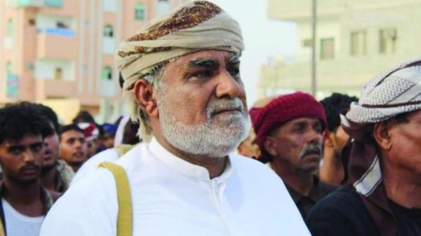 الحريزي يطالب بريطانيا بسحب جنودها من محافظة المهرة