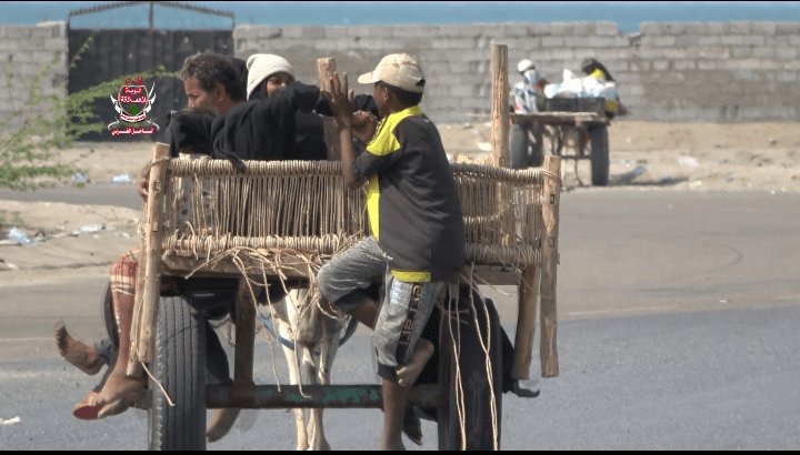 الحديدة : المليشيات تصعد من جرائمها وسط حديث في السويد عن تهدئة..  نزوح جماعي للسكان من احياء قرية منظر بمديرية الحوك بعد قصف المليشيات للمنازل