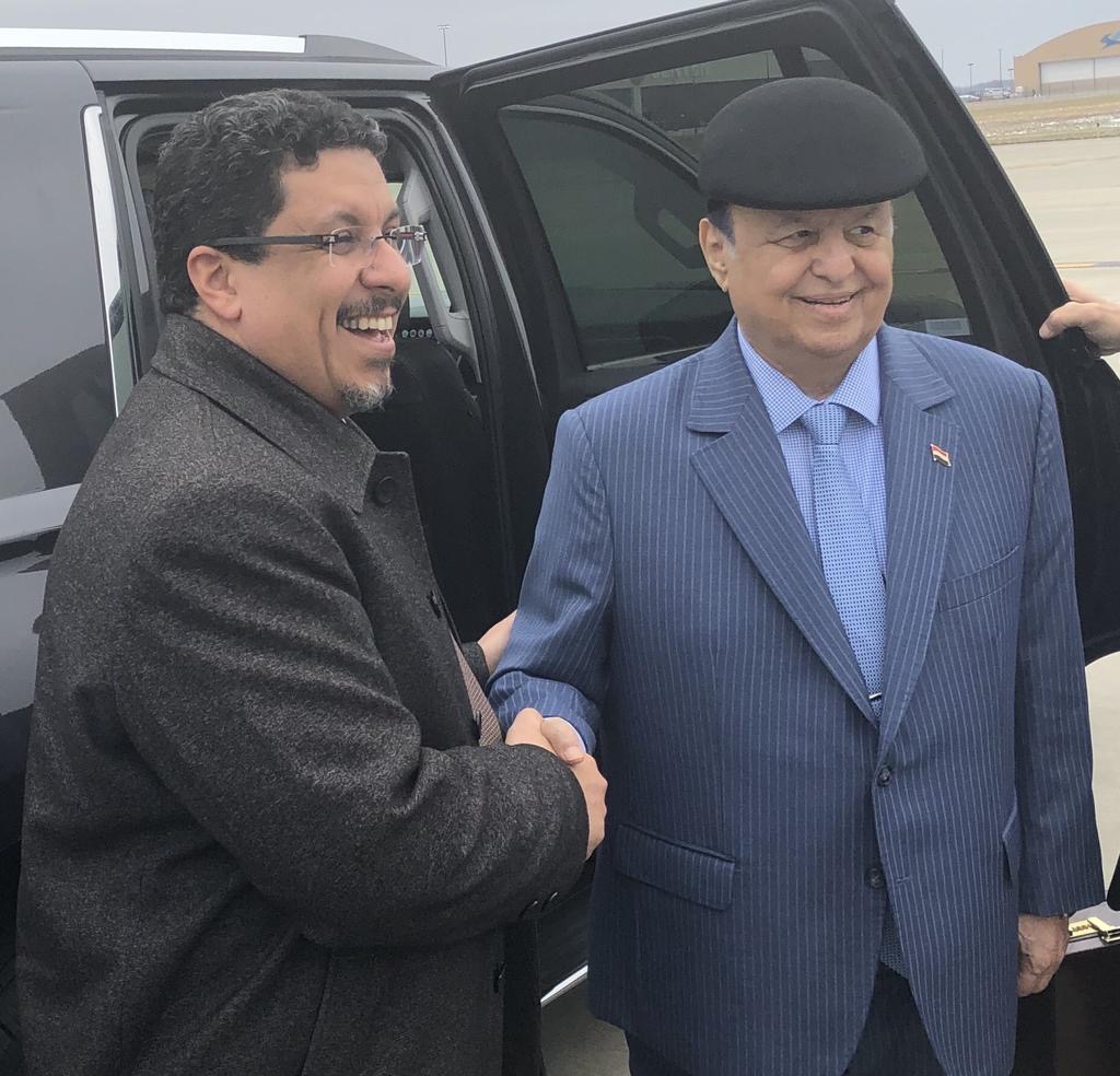 الرئيس هادي يغادر الولايات المتحدة إلى الرياض بعد رحلة علاجية*