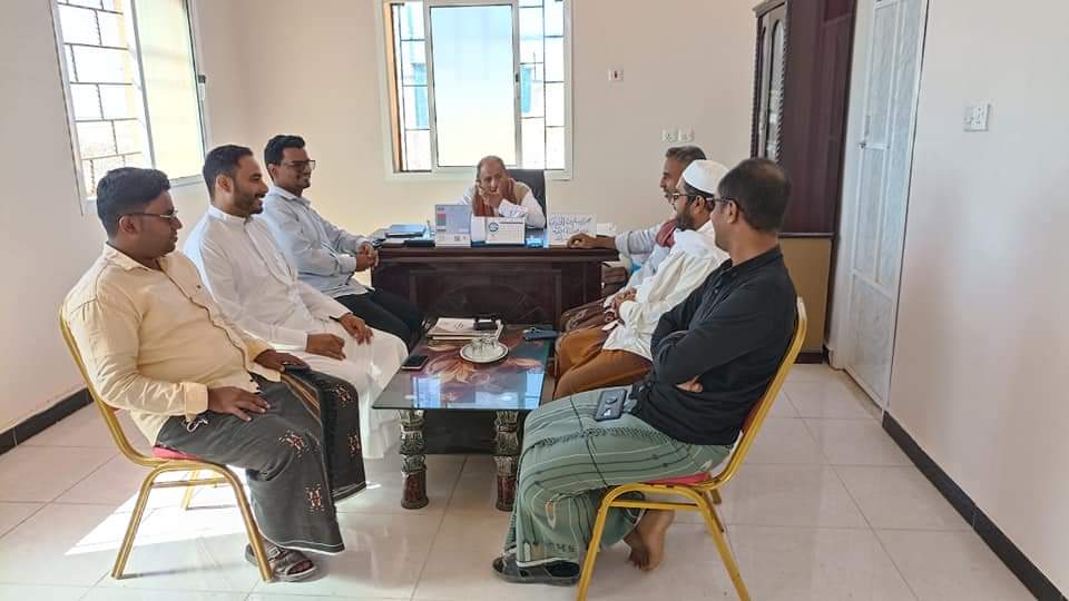مدير الهيئة العامة للآثار والمتاحف بساحل حضرموت في زيارة رسمية للمتحف البحري بالحامي وجمعية إحياء التراث والثقافة والآثار بالحامي