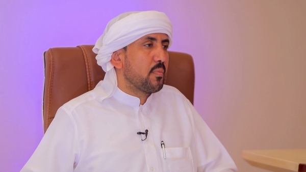 قيادي في اعتصام المهرة يبارك التحركات الدبلوماسية العمانية لإحلال السلام في اليمن
