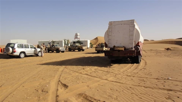 بعد عملية استخباراتية  : شبوة الجيش يفشل عملية تهريب كميات كبيرة من النفط الخام كانت في طريقها للحوثيين