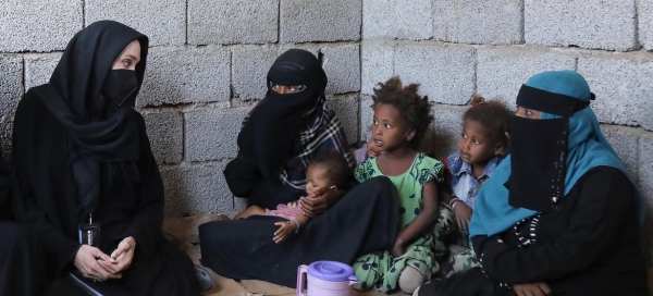 أنجلينا جولي: وضع اليمن يثير الغضب ويجب وضع حد للأزمة
