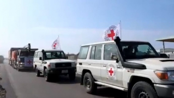 لجنة الصليب الأحمر بلحج تستعيد سيارة تابعة لها بعد ساعات من اختطاف مسلحين لها