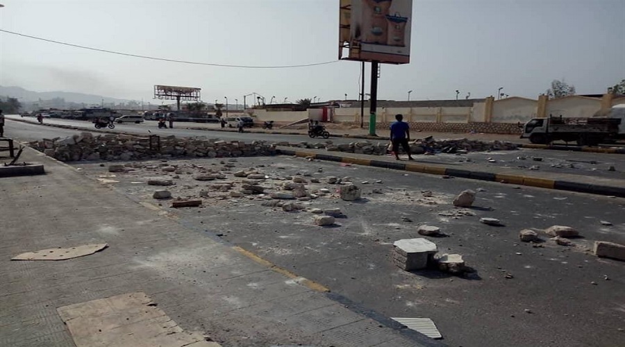 تجمع القوى الجنوبية يعلن تأييده للمظاهرات السلمية ورفض حالة الطوارئ