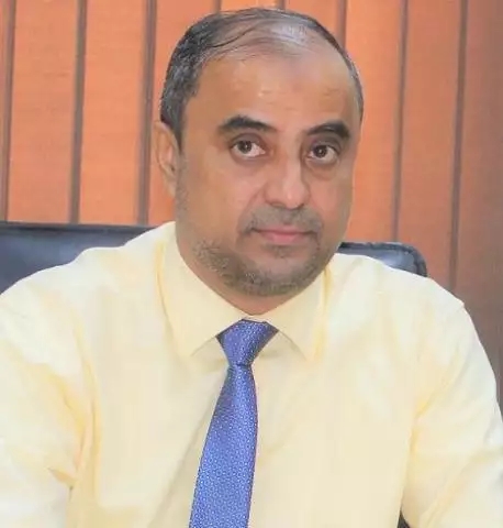 عبر تقنية الإتصال المرئي وبمشاركة ممثل البرنامج السعودي لتنمية وإعمار اليمن .. : بن بريك يناقش صندوق النقد العربي المتأخرات المالية على اليمن