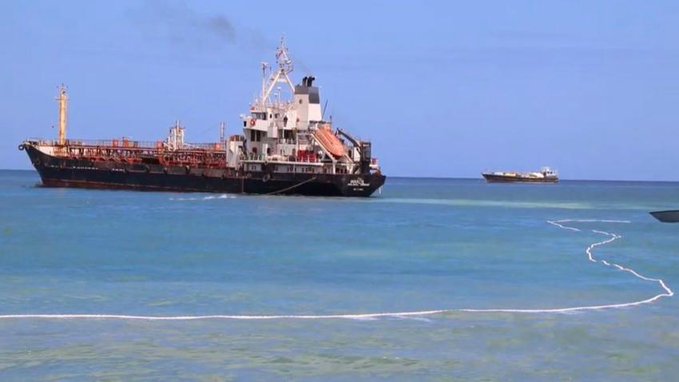 وكالة: طائرة مسيرة حاصرت سفينة بريطانية في خليج عمان بعد يومين من هجوم استهدف ناقلة نفط