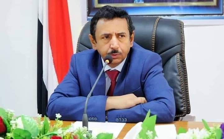 بن عديو يرفع برقيه عاجلة لإدراج عدد من الأشخاص في قائمة المطلوبين ورفعها للانتربول الدولي للقبض عليهم .