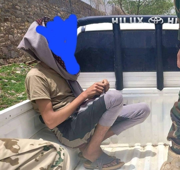 أمن تعز يلقي القبض على أحد المتهمين بقتل المواطن الصبري