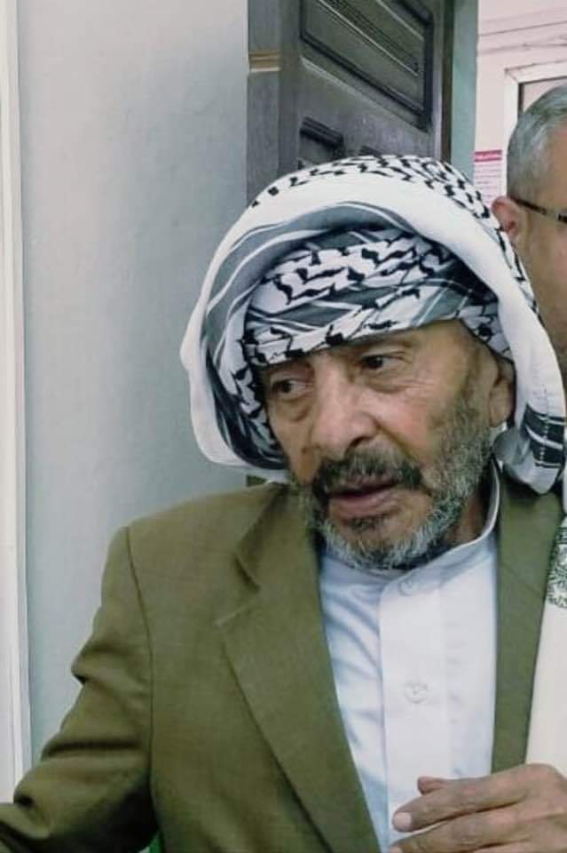 الوزير الارياني : يعزي اسرة الإعلامي عبدالرحمن مطهر
