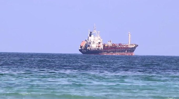  الحوثيون يتهمون التحالف السعودي باحتجاز سفن مشتقات نفطية جديدة