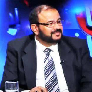 قيادي بالمجلس الانتقالي: عيدروس الزبيدي يريد وطنا على مقاس منطقته